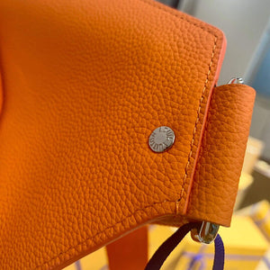 LV M59625 Louis Vuitton New Sling Bag Orange - Default Title - View 9