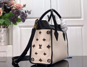 LV M59842 Louis Vuitton On My Side MM Tote Bag Black - Default Title - View 2