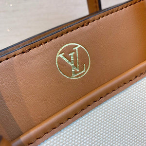 LV M59905 Louis Vuitton On My Side PM Tote Bag - Default Title - View 6