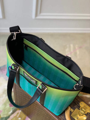 LV M59919 Louis Vuitton Wkd Tote PM Gradient Green - Default Title - View 7