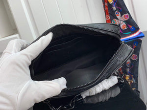 LV M68321 Louis Vuitton Pochette Volga Bag Black - Default Title - View 9