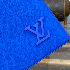 LV M69837 Louis Vuitton Takeoff Pouch Bag Dop blue - Default Title - View 5