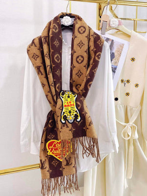 LV M70517 Louis Vuitton Petit Damier Scarf L60161 - Default Title - View 5