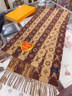 LV M70517 Louis Vuitton Petit Damier Scarf L60161 - Default Title - View 7