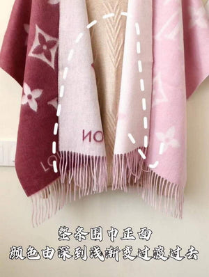 LV M70868 Louis Vuitton Reykjavik Gradient Scarf L60175 - Default Title - View 5