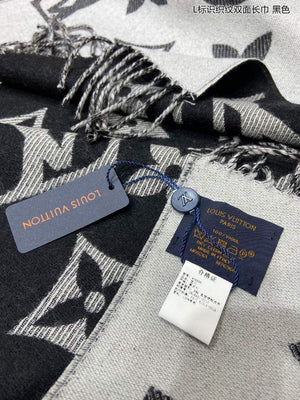 LV M71040 Louis Vuitton Reykjavik Scarf L60130 - Default Title - View 9