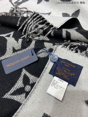 LV M77729 Louis Vuitton LV Essential Scarf L60193 - Default Title - View 9