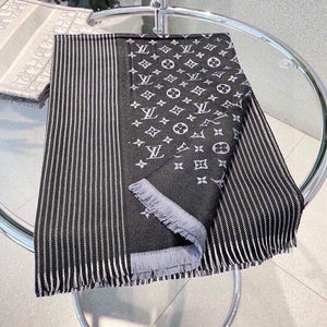 LV M78161 Louis Vuitton Monogram Classic Shawl Scarf L60201 - Default Title - View 3