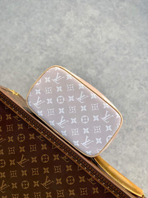 LV M80357 Louis Vuitton Nice BB Toiletries Bag - Default Title - View 4