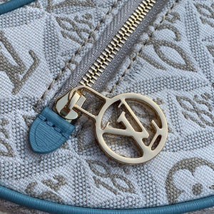 LV M81094 Louis Vuitton Loop Bag Ecru / Blue - Default Title - View 5