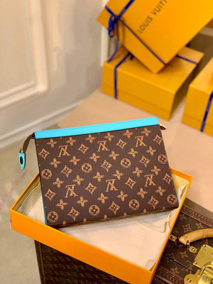 LV M81204 Louis Vuitton Pochette Voyage - Default Title - View 2
