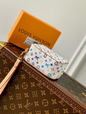 LV M81339 Louis Vuitton Wapity Case Bag White - Default Title - View 4