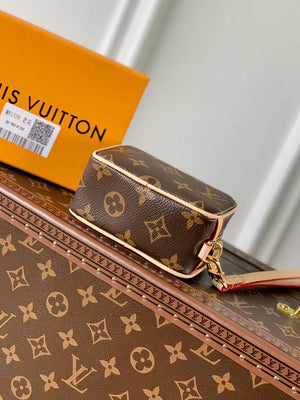 LV M81339 Louis Vuitton Wapity Case Bag Brown - Default Title - View 3