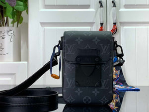 LV M81523 Louis Vuitton S-Lock Vertical Wearable Wallet Monogram eclipse - Default Title - View 1