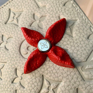 LV M81556 Louis Vuitton Pochette Voyage Other Leathers Light gray - Default Title - View 5