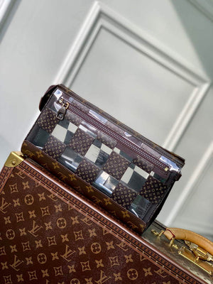 LV M81588 Louis Vuitton Standing Pouch Bag - Default Title - View 1