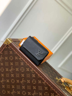 LV M81740 Louis Vuitton Pilot Wallet Black - Default Title - View 1