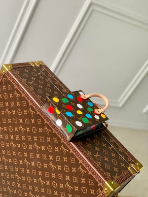 LV M81867 Louis Vuitton LV X YK PETIT Sac Plat Tote Bag - Default Title - View 4