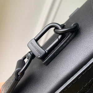 LV M82077 Louis Vuitton Vertical Trunk Wearable Wallet black embossed - Default Title - View 6