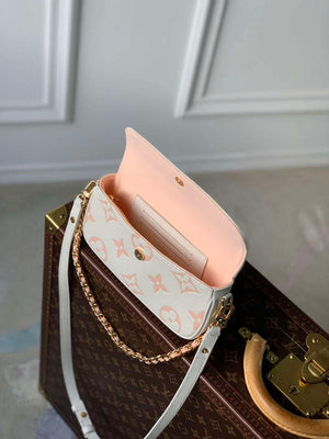 LV M82211 Louis Vuitton Wallet On Chain Ivy Bag Off-white/pink - Default Title - View 7