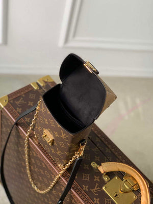LV M82465 Louis Vuitton Camera Box Handbag - Default Title - View 9