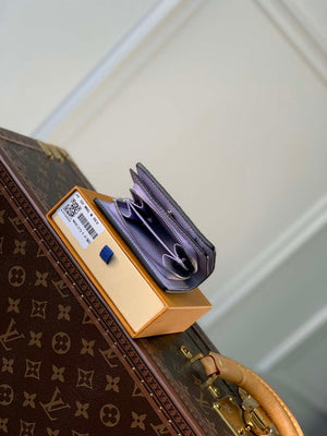 LV M82515 Louis Vuitton Cl¨¦a Wallet Monogram empreinte Purple - Default Title - View 7