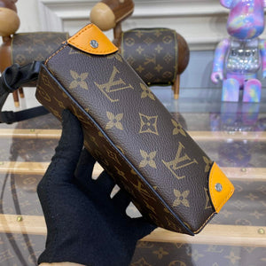 LV M82534 Louis Vuitton Steamer Wearable Wallet Radiant Sun - Default Title - View 4