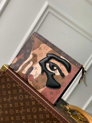 LV M82589 Louis Vuitton Pochette Voyage Brown - Default Title - View 1