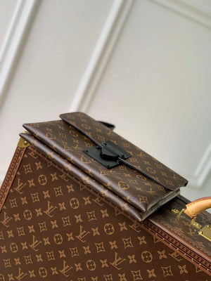 LV M82598 Louis Vuitton Pochette S-Lock Brown - Default Title - View 3