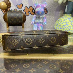LV M82766 Louis Vuitton Pochette Accessoires Bag - Default Title - View 4