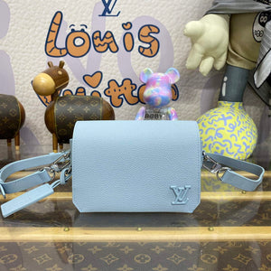 LV M82804 Louis Vuitton Fastline Wearable Wallet Cloud Blue - Default Title - View 1