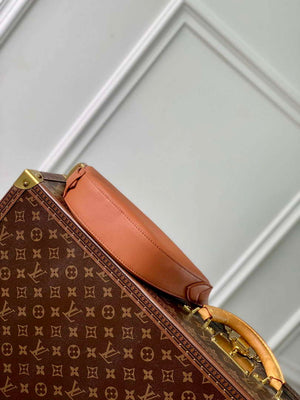 LV M83546 Louis Vuitton Low Key Bumbag Cognac Brown - Default Title - View 4