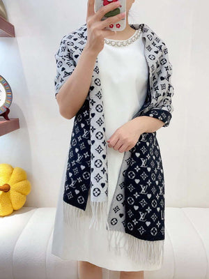 LV MP2907 Louis Vuitton Scarves Game On Scarf L38939 - Default Title - View 1