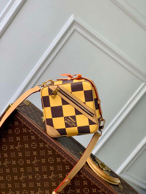 LV N40562 Louis Vuitton Chess Messenger Bag Yellow - Default Title - View 1