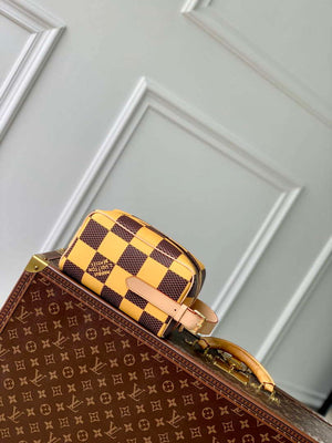 LV N40567 Louis Vuitton Locker Dopp Kit Bag Yellow Damier Other - Default Title - View 1