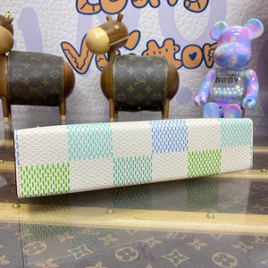 LV N40740 Louis Vuitton Toilet Pouch Bag Pistachio Green - Default Title - View 4