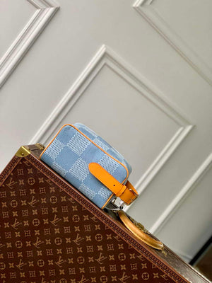 LV N40753 Louis Vuitton Locker Dopp Kit Bag Blue - Default Title - View 1