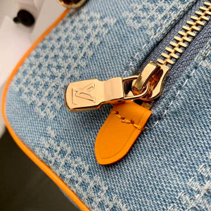 LV N40753 Louis Vuitton Locker Dopp Kit Bag Blue - Default Title - View 5