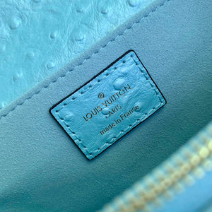 LV N85902 Louis Vuitton Pochette M¨¦tis East West Bag Ostrich leather Blue Glaze - Default Title - View 8