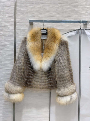 Max Mara Women's Fashion Clothing Fur Coat M78361 - S - View 1