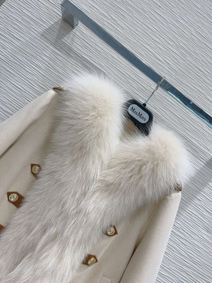 Max Mara Women's Fashion Clothing Fur Coat M78365 - S - View 3