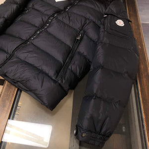 Moncler Short Classic Down Jacket M68739 - M - View 6