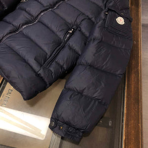 Moncler Short Classic Down Jacket M68740 - M - View 6