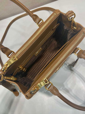 Prada 1BA896 Small Prada Galleria Saffiano leather bag Natural - Default Title - View 8