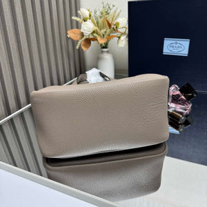 Prada 1BG335 Tote Leather Bucket Handbag Gray - Default Title - View 4