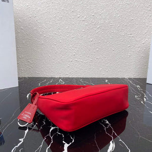 Prada 1NE515 Re-Nylon Re-Edition 2000 mini-bag Red - Default Title - View 4