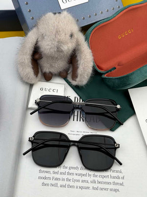 Gucci G9747 Sunglasses Luxury Fashion Show Sunglasses G991461 - Color 1 - View 8