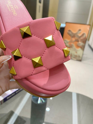 Valentino Stud Flatform Slide Sandal in Quilted Nappa V78101 - 35 - View 6