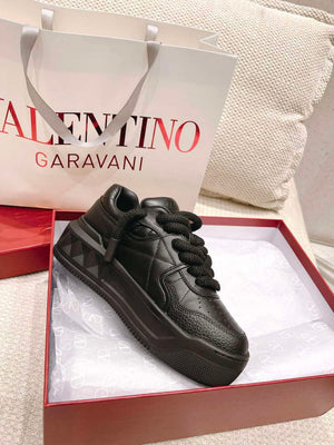 Valentino Women's Men's one Stud XL Trainer in Nappa Leather V54891 - US 4=Euro 35 - View 6