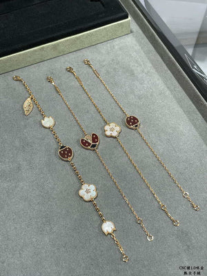 Van Cleef & Arpels Lucky Spring bracelet closed wings ladybug VCARP7R000 - Default Title - View 3